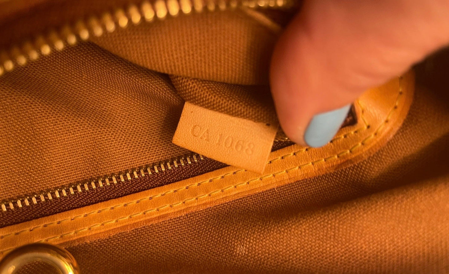 Louis Vuitton Batignolles Vintage LV Monogram Purse LV Vintage Authentic LV Batignolles Free Shipping