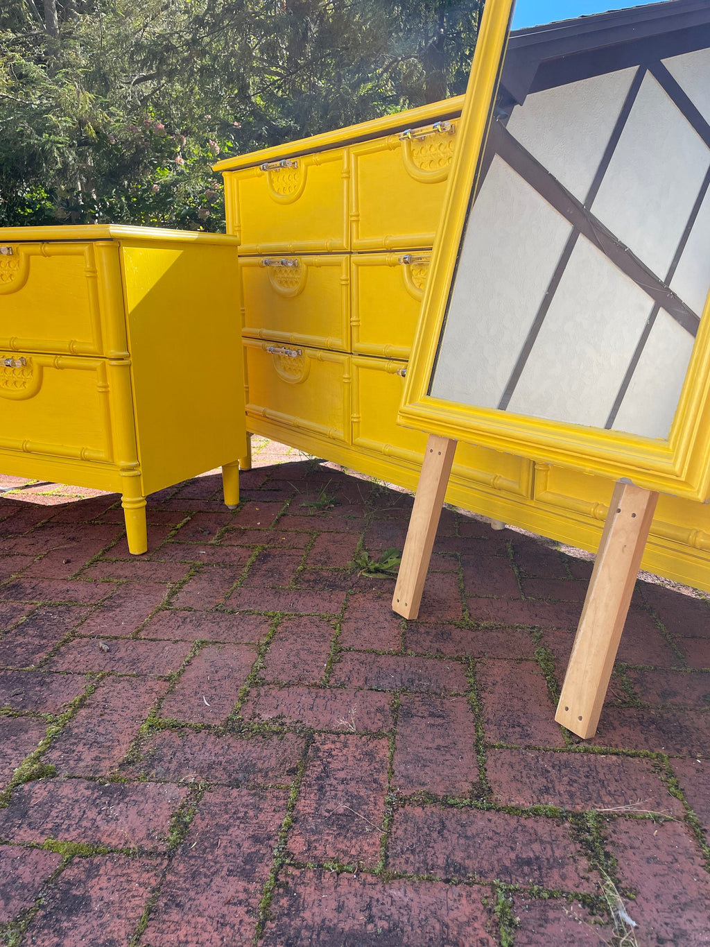 Bassett — Faux Bamboo Dresser