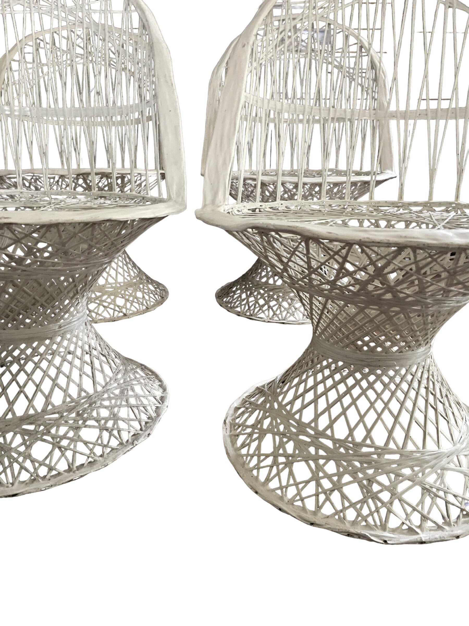 1950s Mid-Century Russell Woodard White Spun Fiberglass Dining Chairs Patio Set Vintage Russell Woodard Set of 4