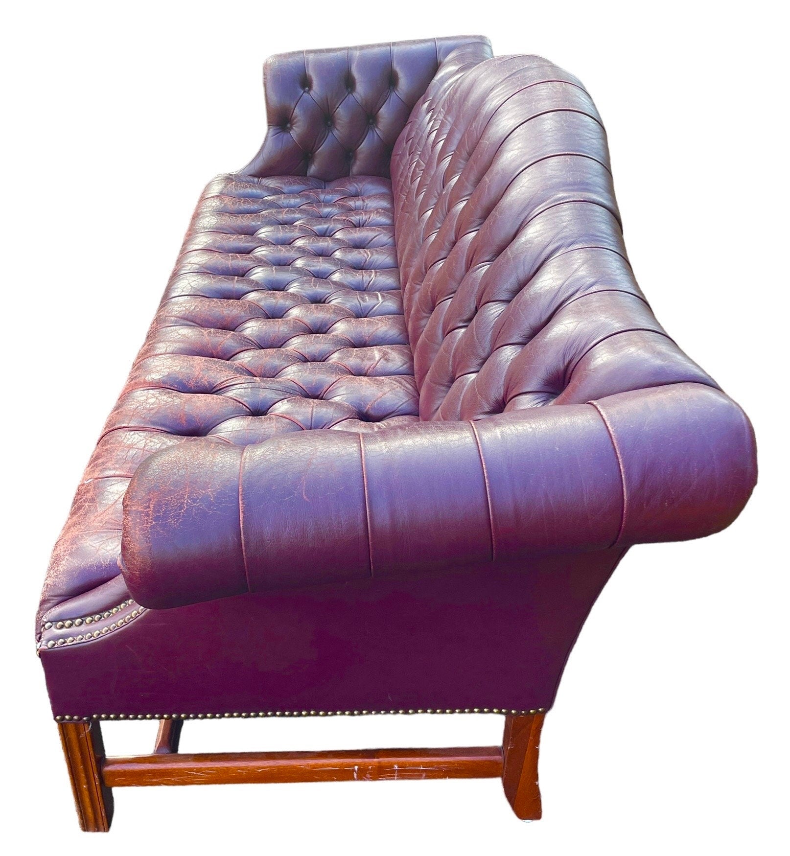 English Style Brown Leather Chesterfield Camelback Sofa with Brass Nailheads Distressed Vintage Leather Couch Sofa