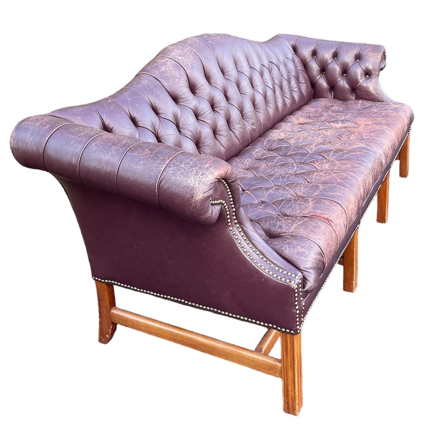 English Style Brown Leather Chesterfield Camelback Sofa with Brass Nailheads Distressed Vintage Leather Couch Sofa