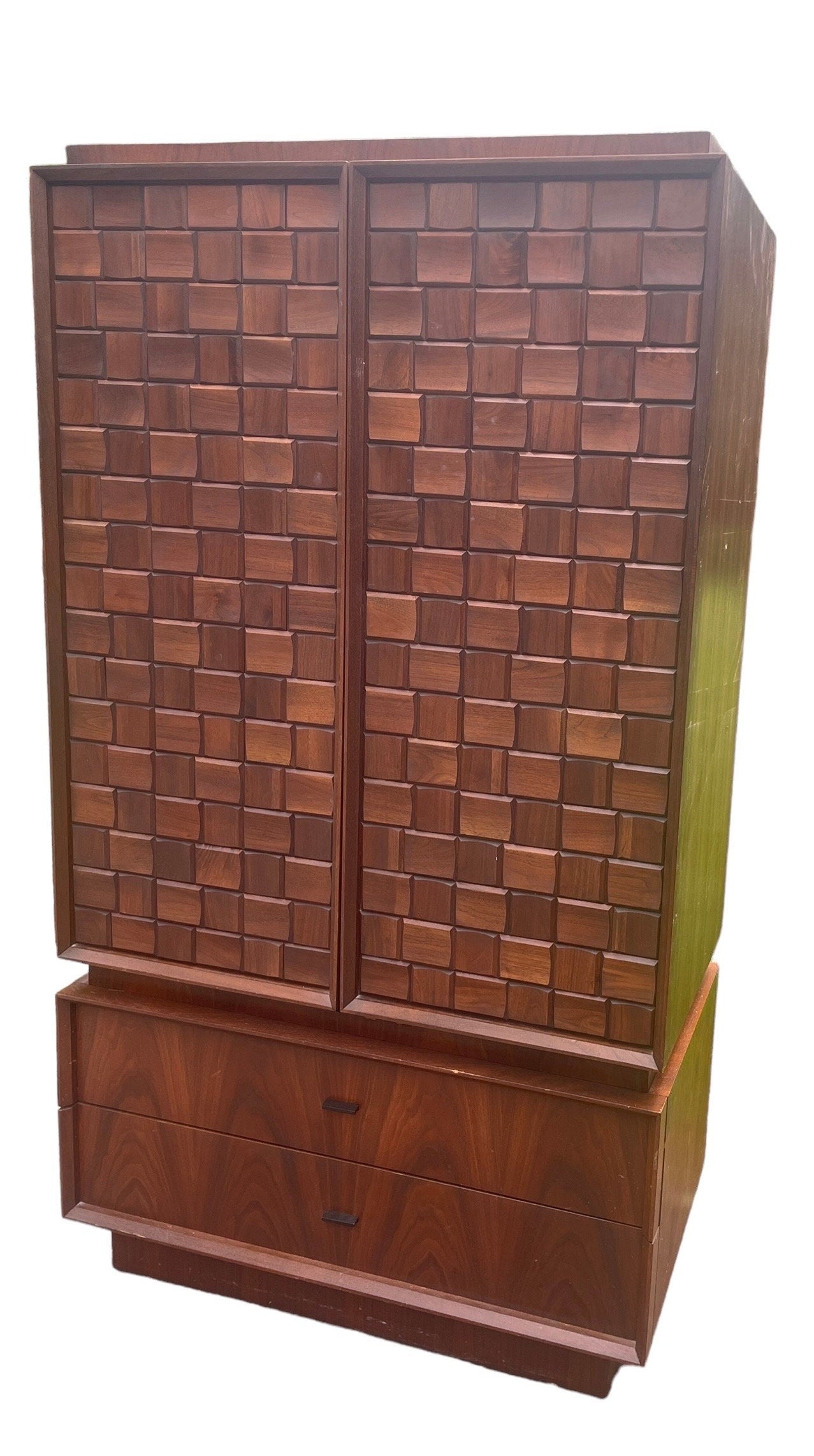 Brutalist — Armoire