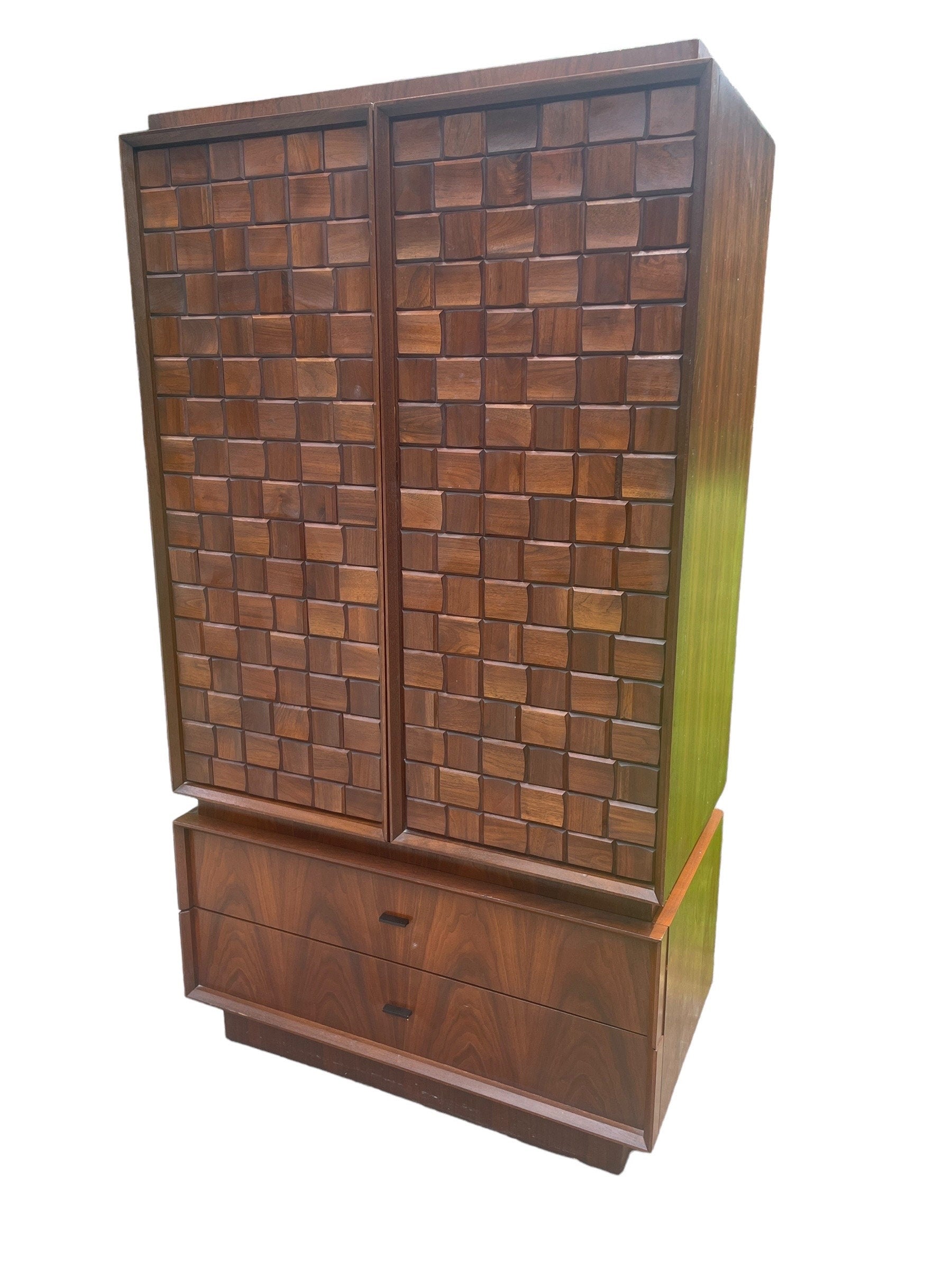 Brutalist — Armoire