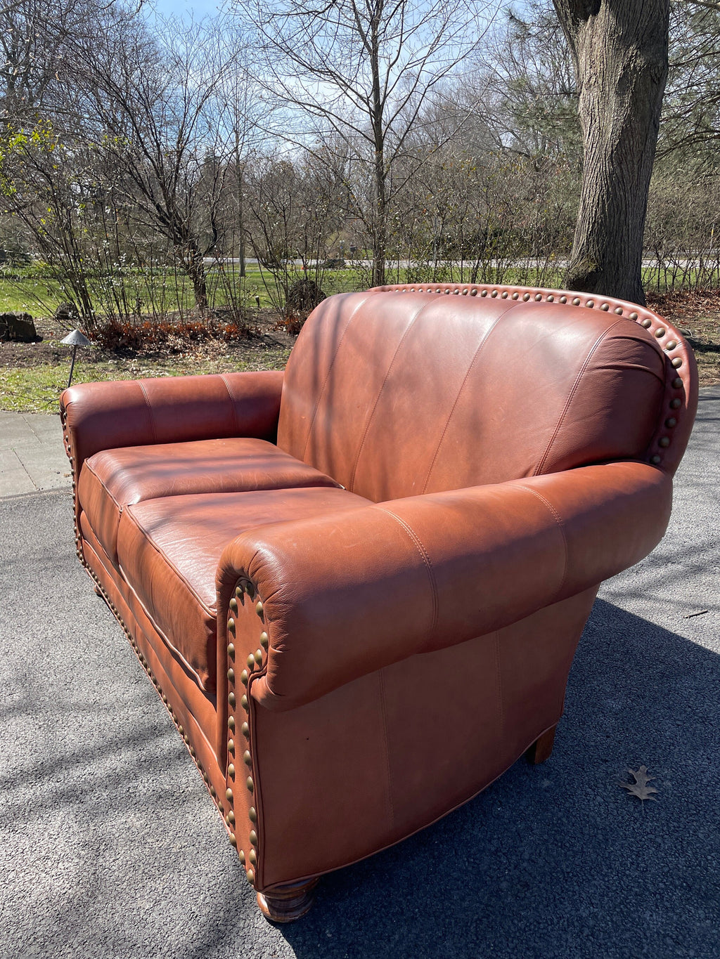 Temple — Vintage Leather Sofa, Nailhead Trim