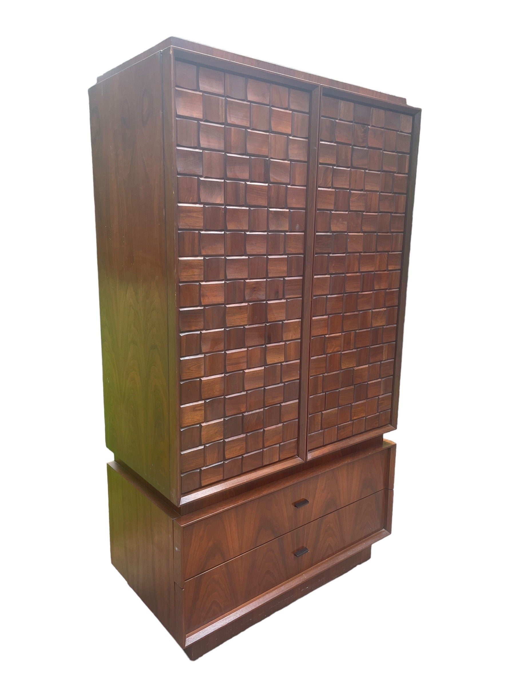 Brutalist — Armoire