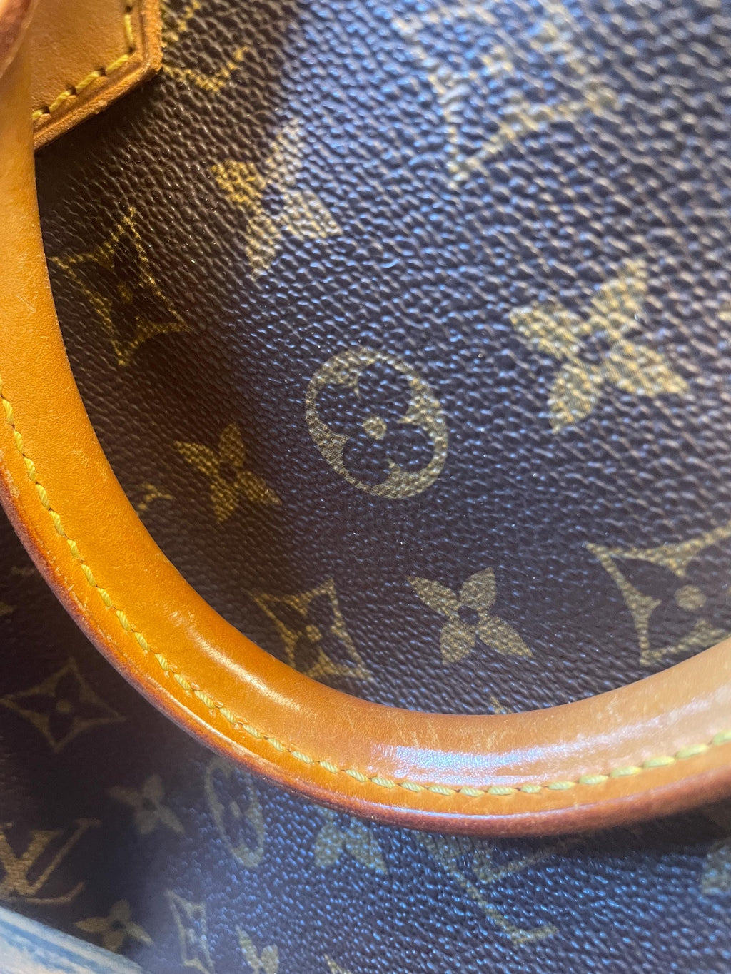 Louis Vuitton — Speedy 35