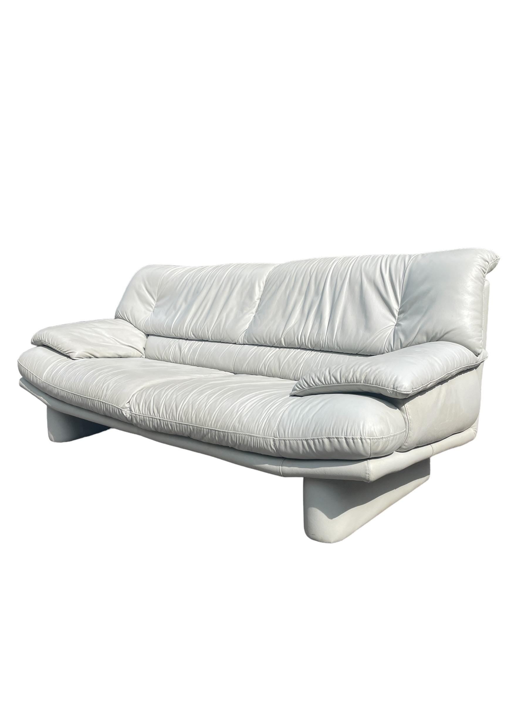 Nicoletti Salotti Style — Leather Sofa
