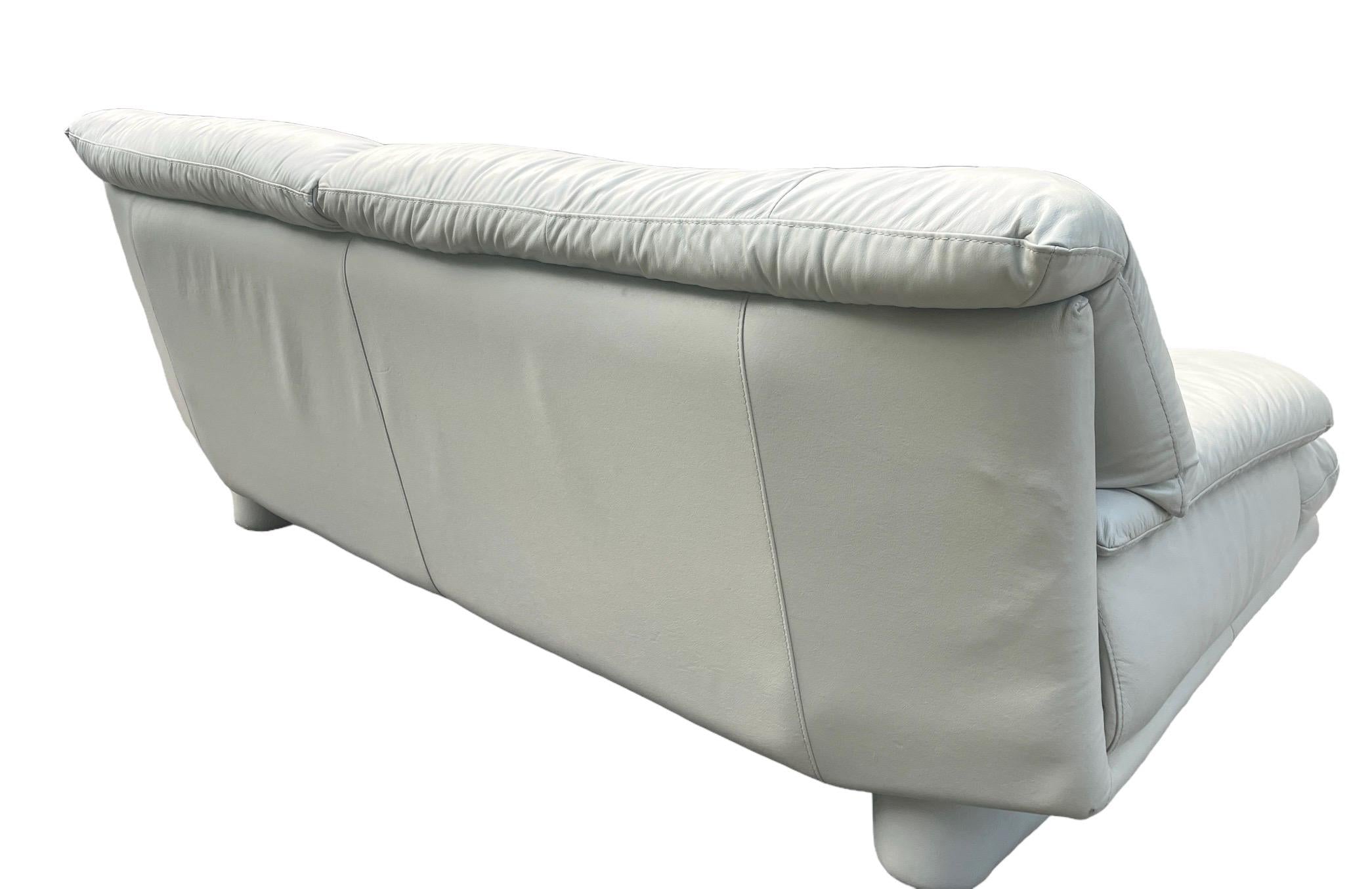 Nicoletti Salotti Style — Leather Sofa