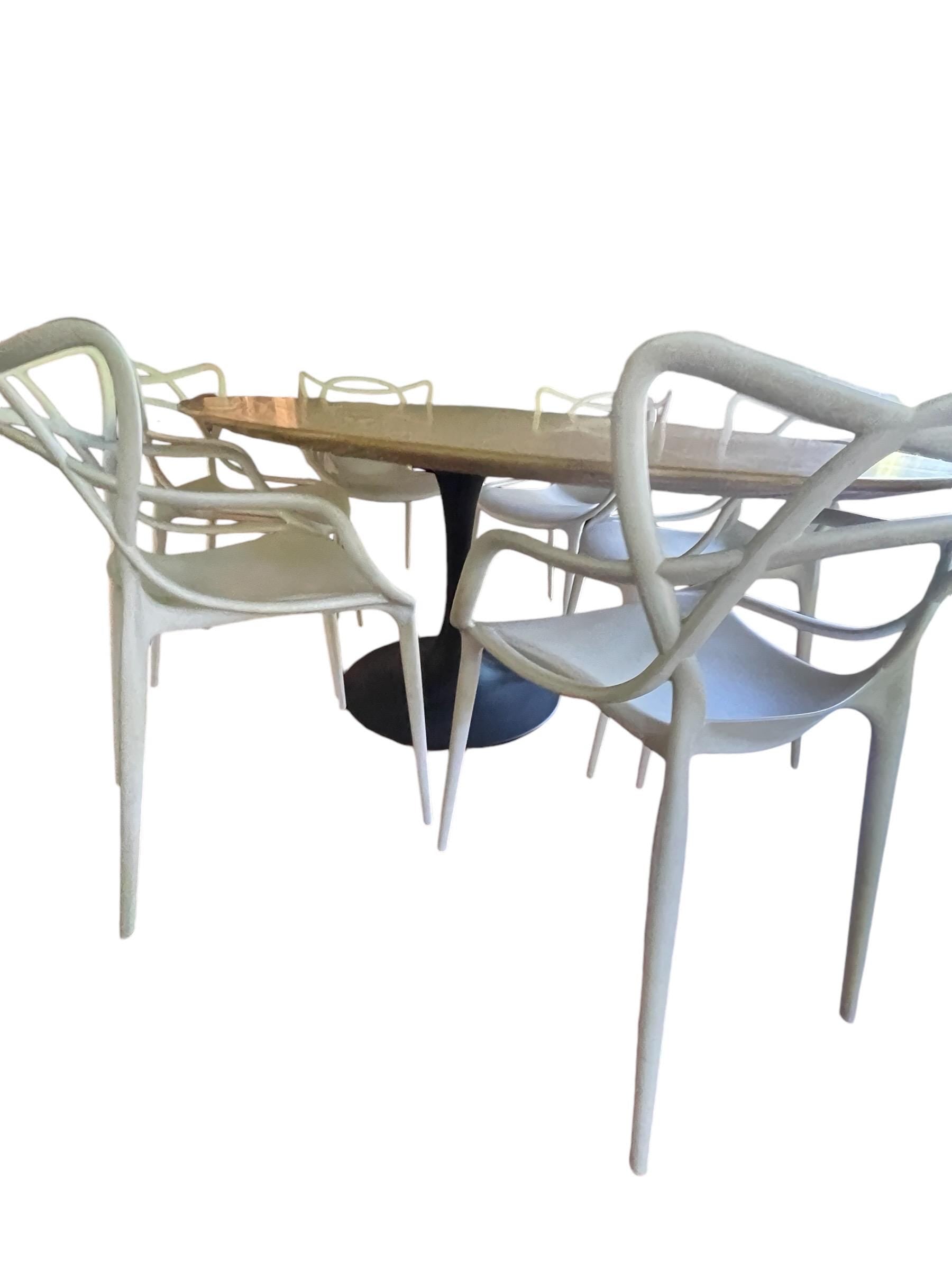 Saarinen Style — Oval Dining Table