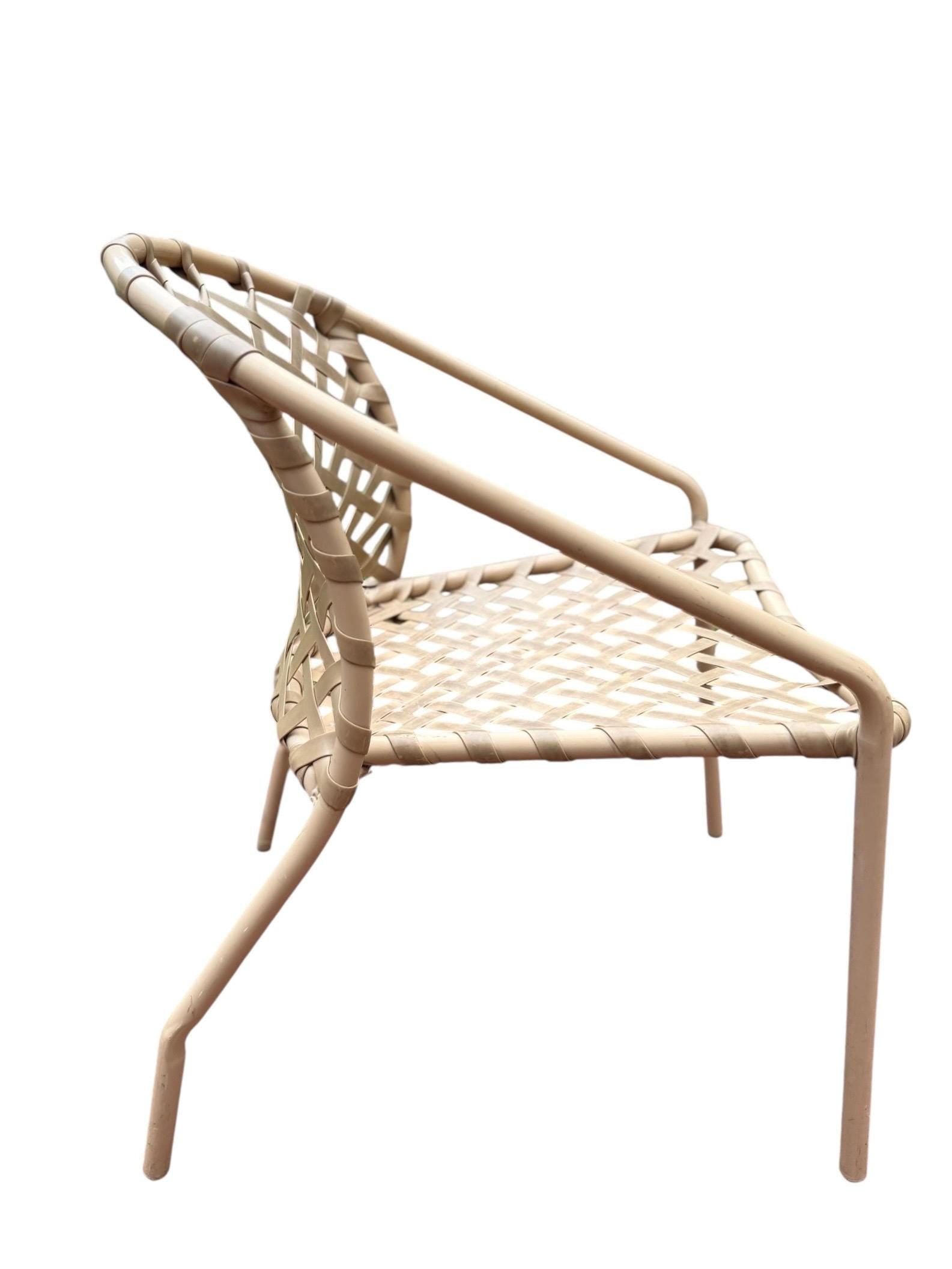 Brown Jordan Kantan Style — Patio Chair