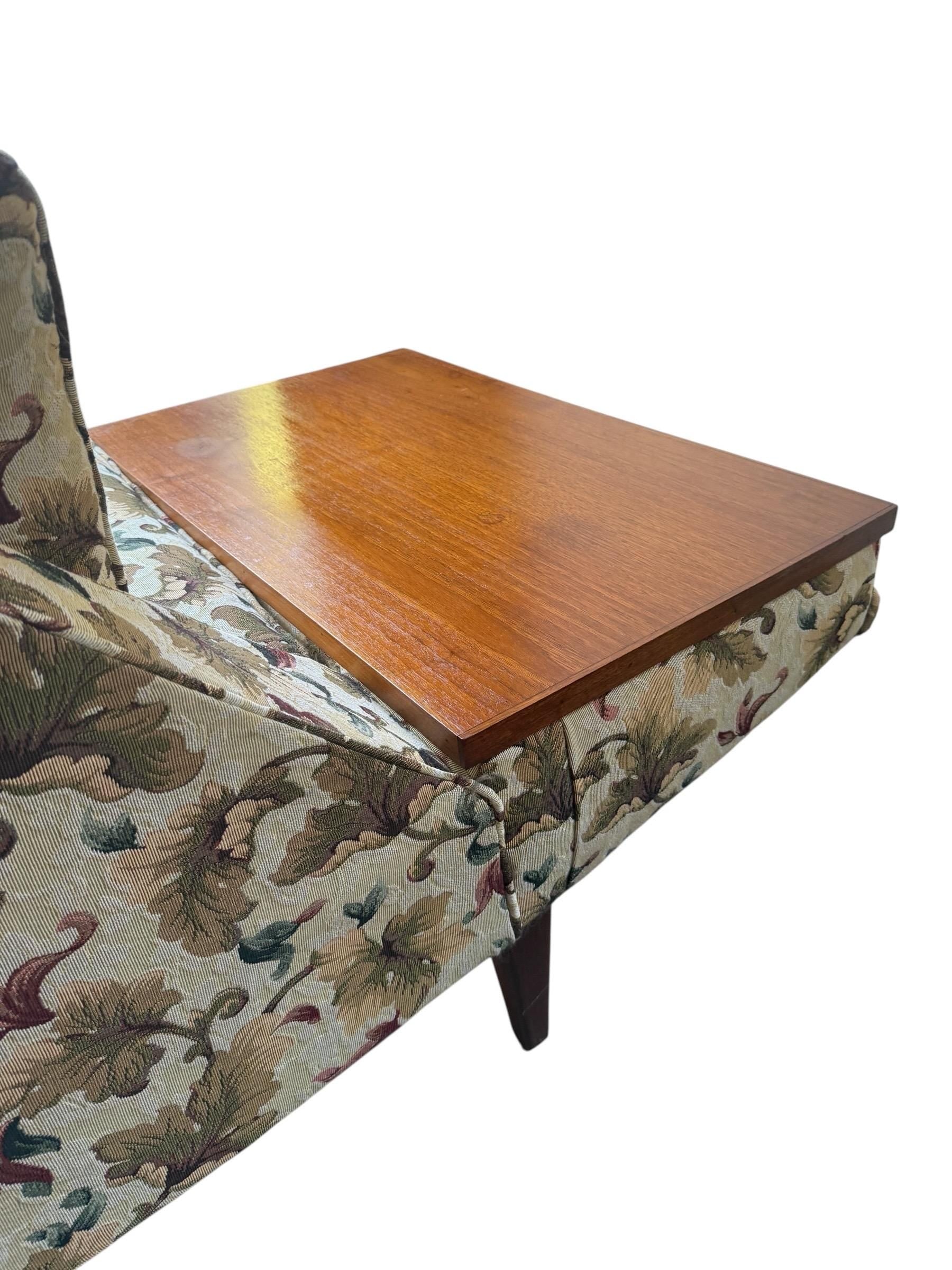 Adrian Pearsall — Gondola Sofa