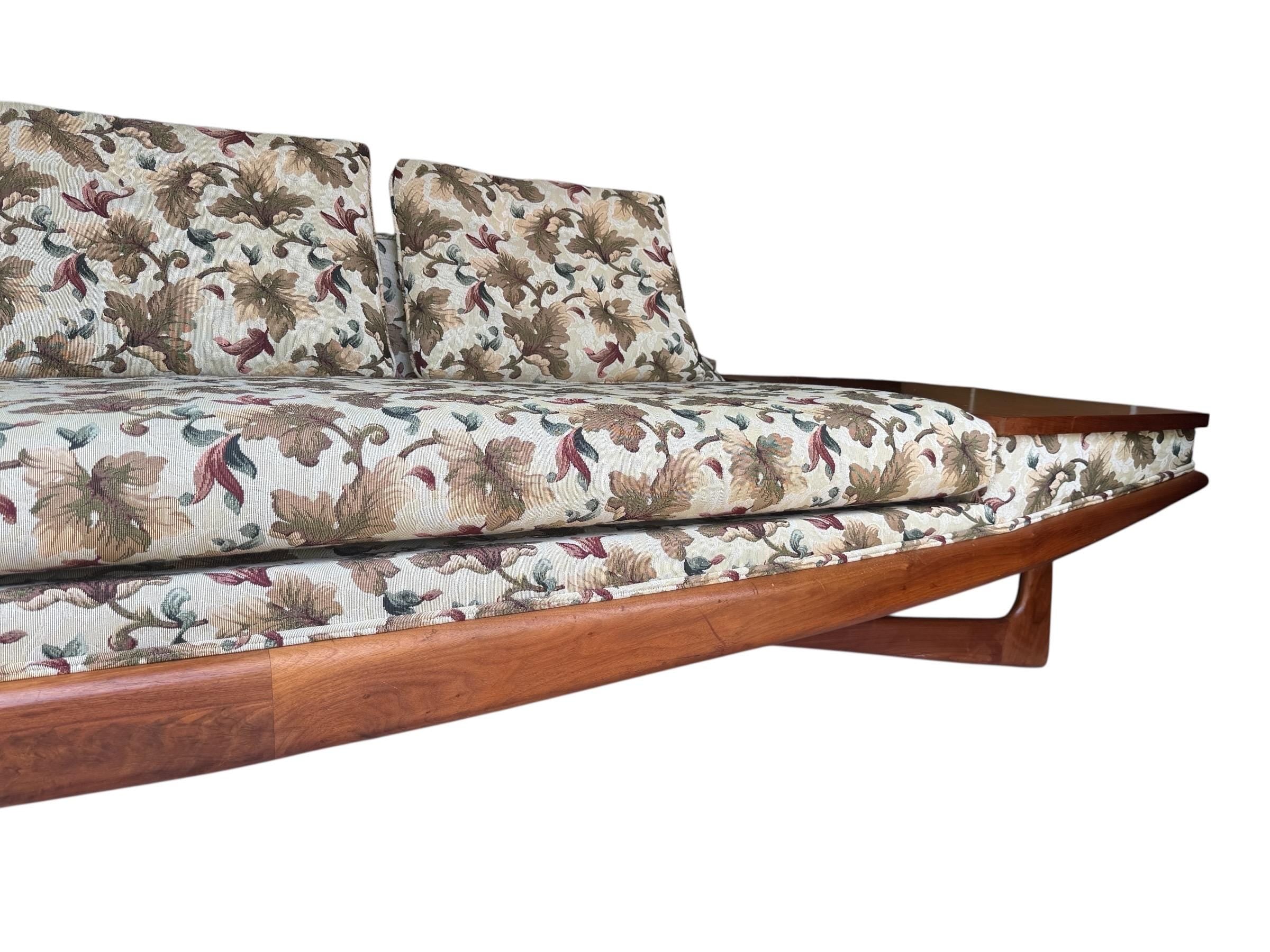 Adrian Pearsall — Gondola Sofa
