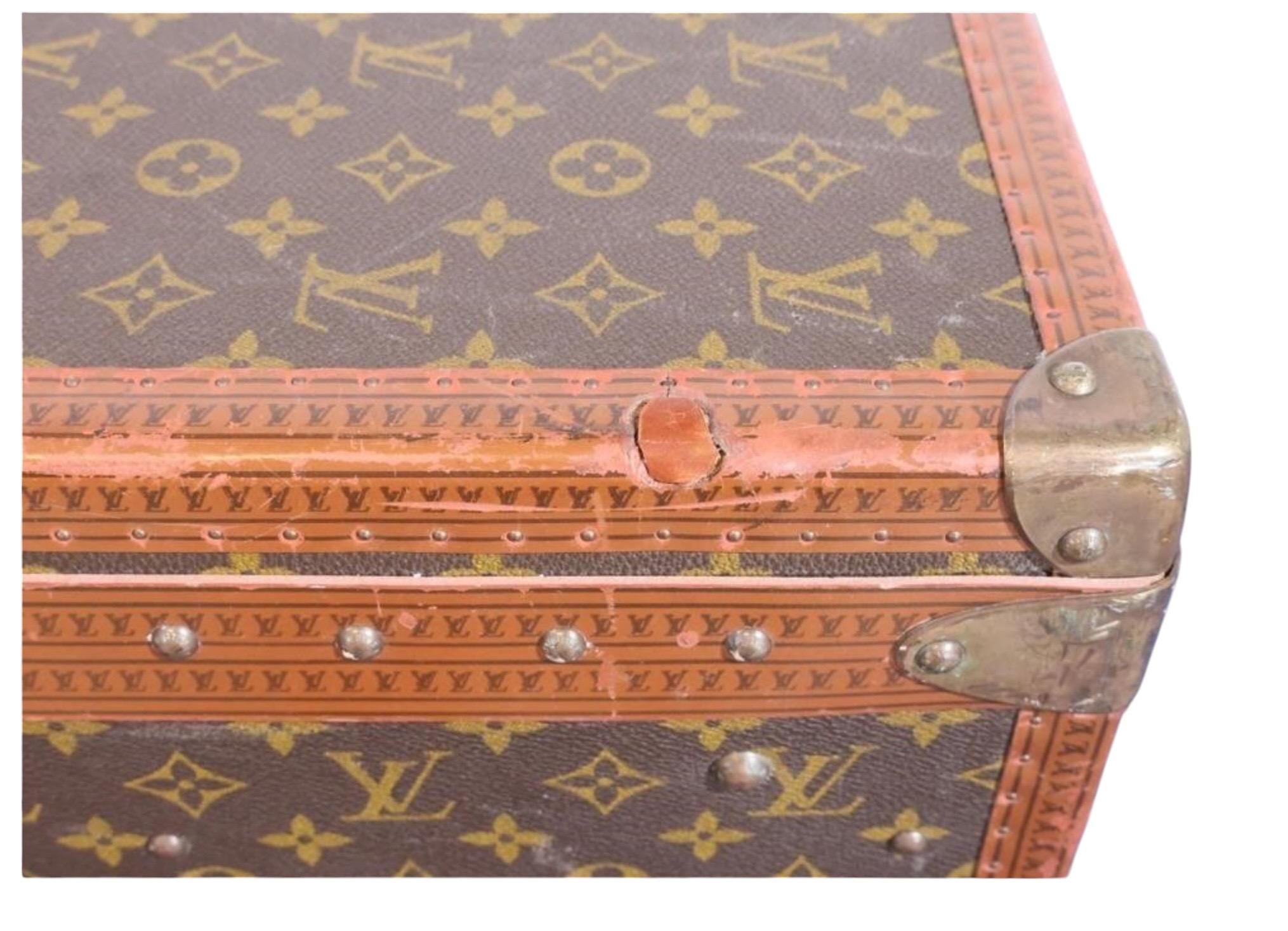 Louis Vuitton — Alzer 80 Trunk