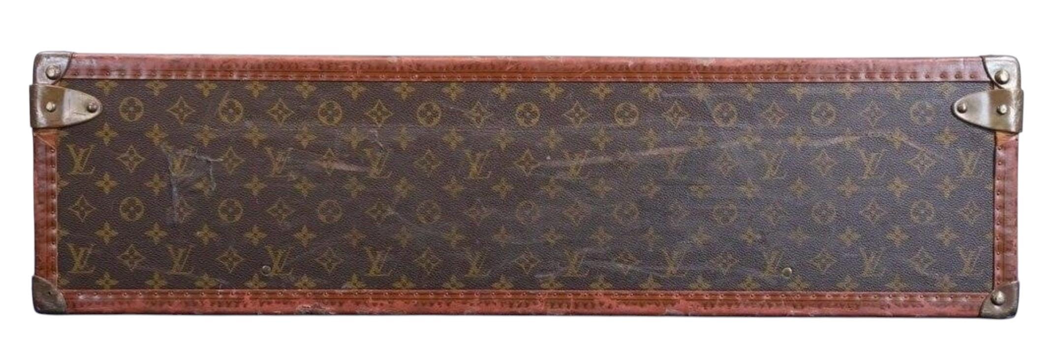 Louis Vuitton — Alzer 80 Trunk