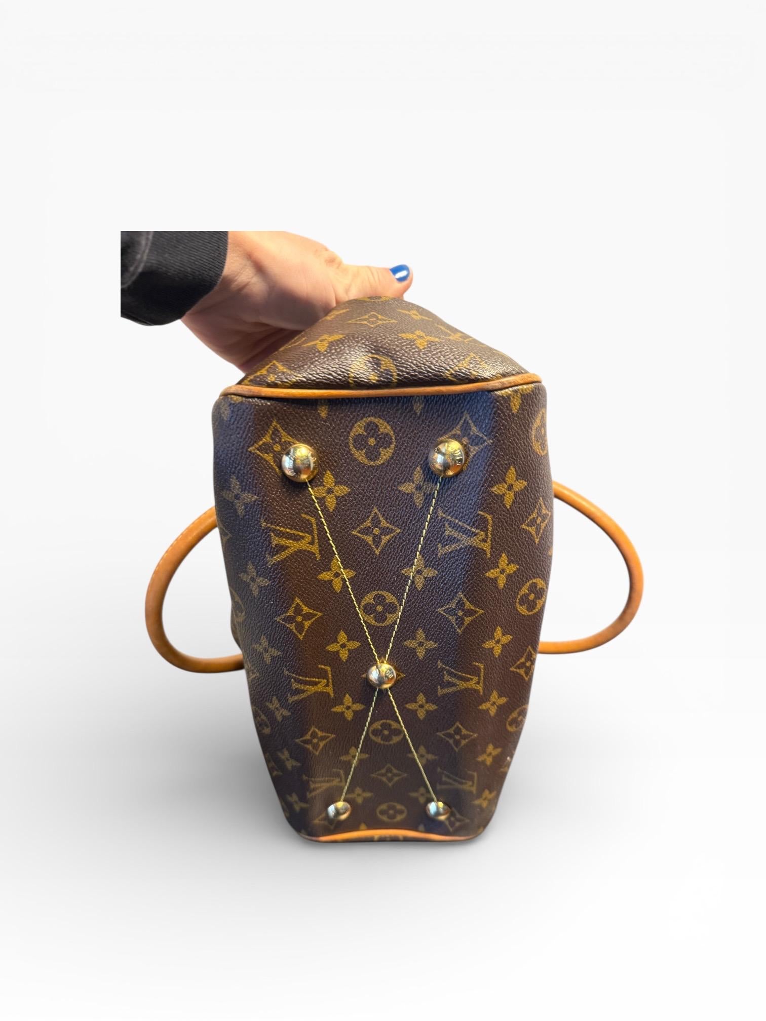 Louis Vuitton — Tivoli PM Bag