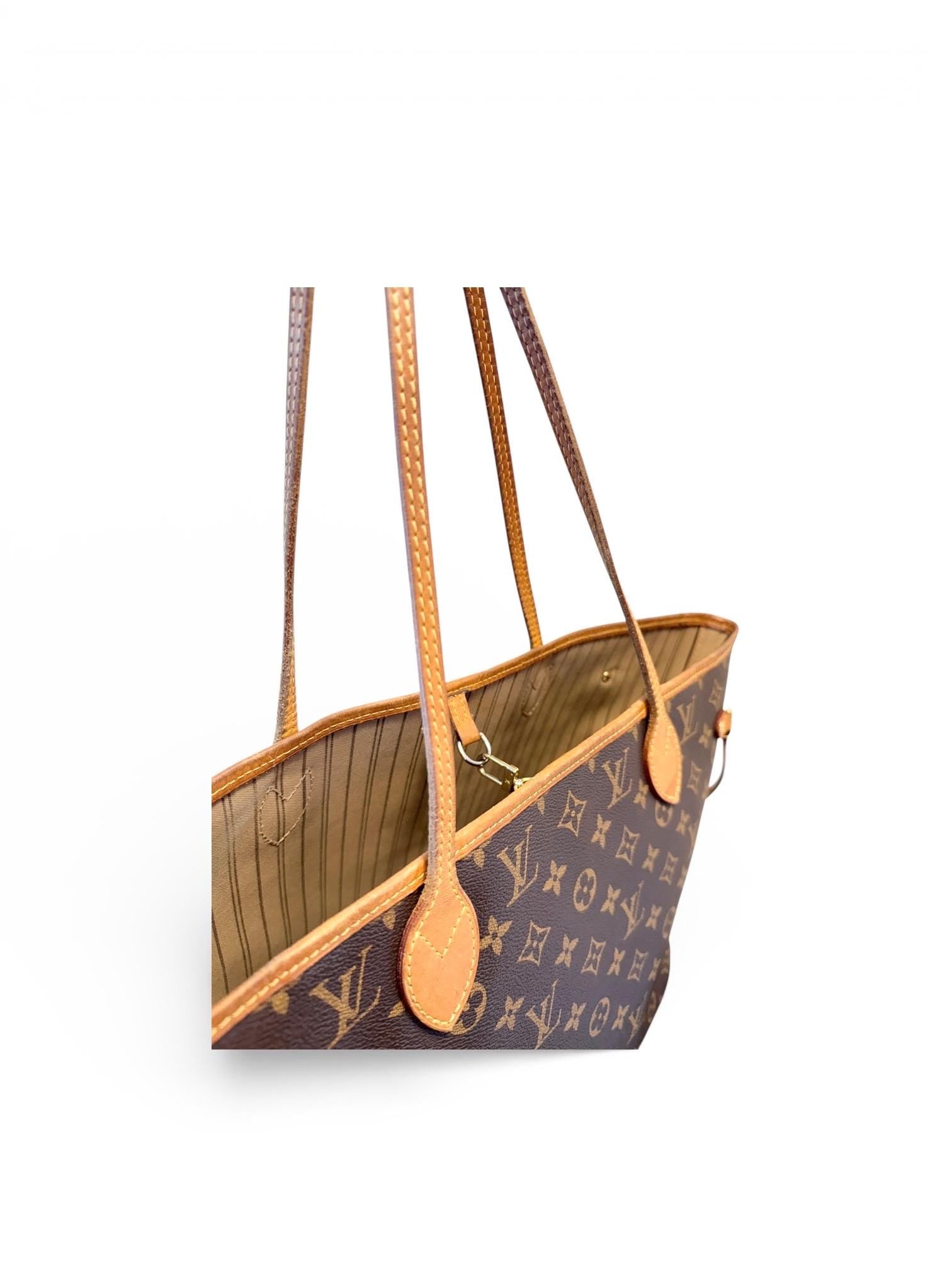 Louis Vuitton — Neverfull MM Tote