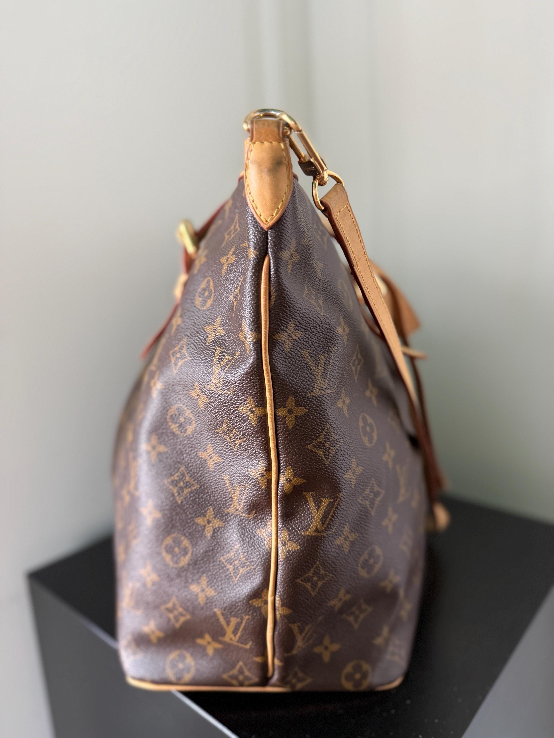 Louis Vuitton — Palermo GM Tote