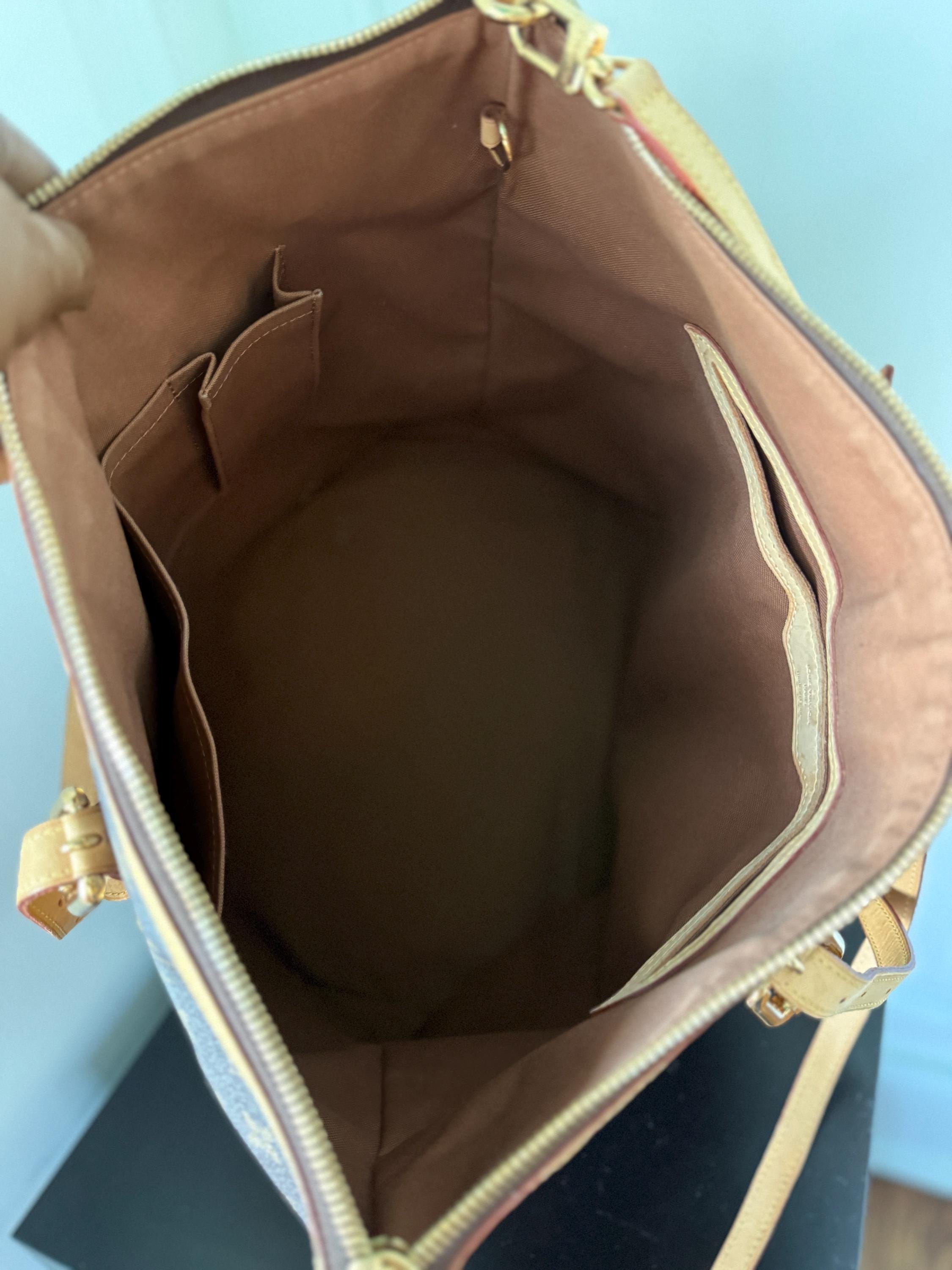 Louis Vuitton — Palermo GM Tote