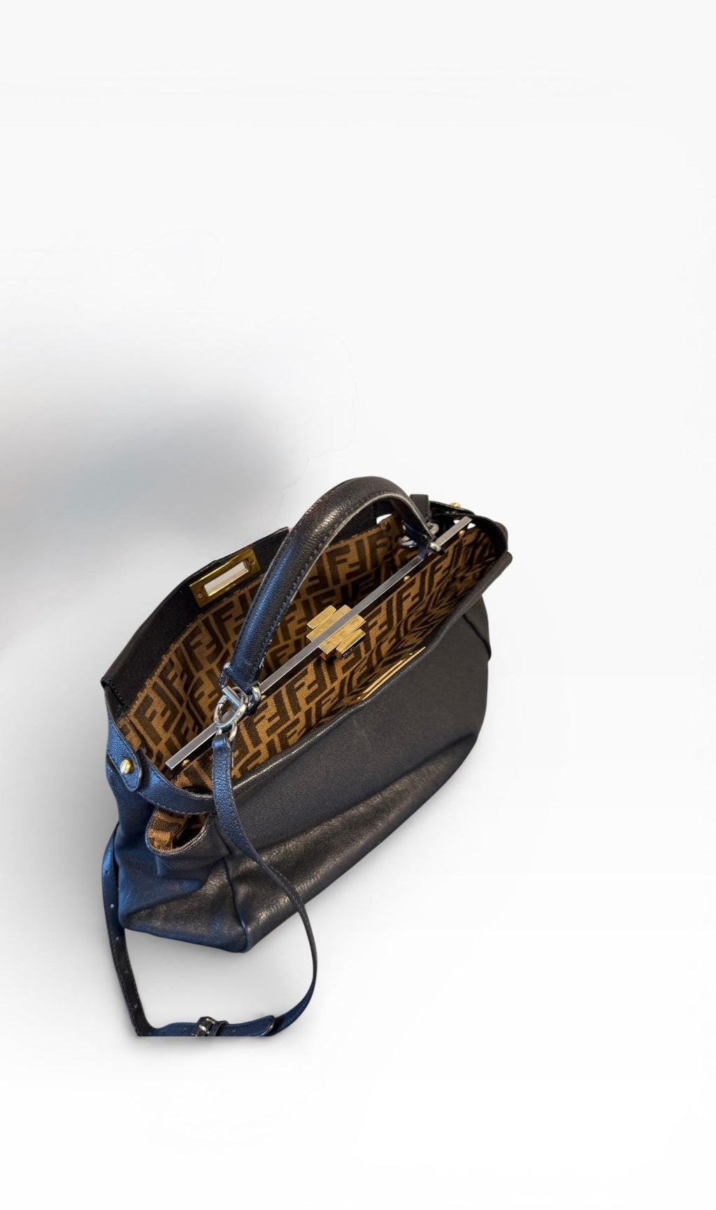 Fendi — Peekaboo Bag