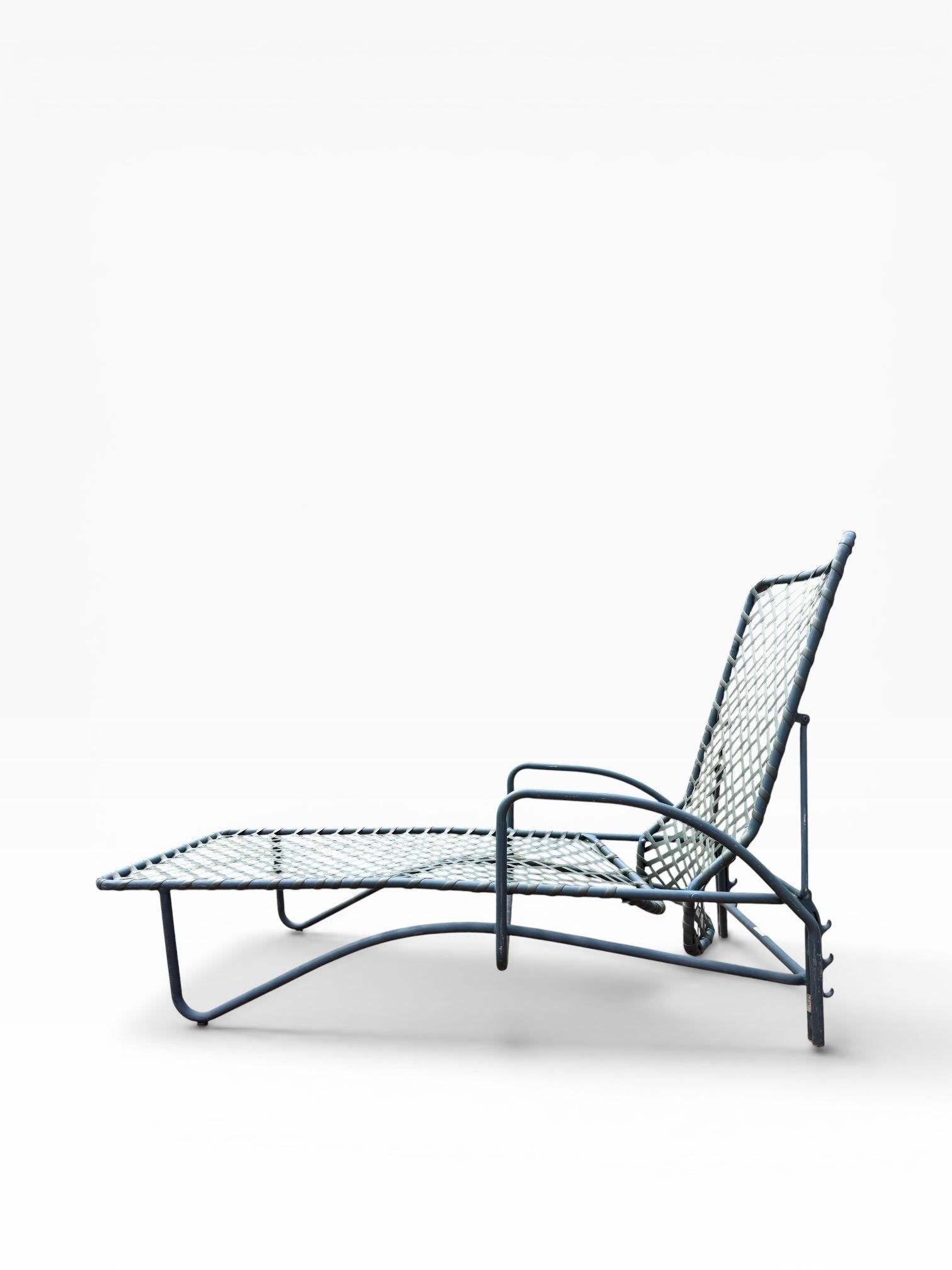 Brown Jordan Tamiami Chaise Vintage Outdoor Lounger Green Midcentury Modern Brown Jordan Minimalist Poolside Chaise