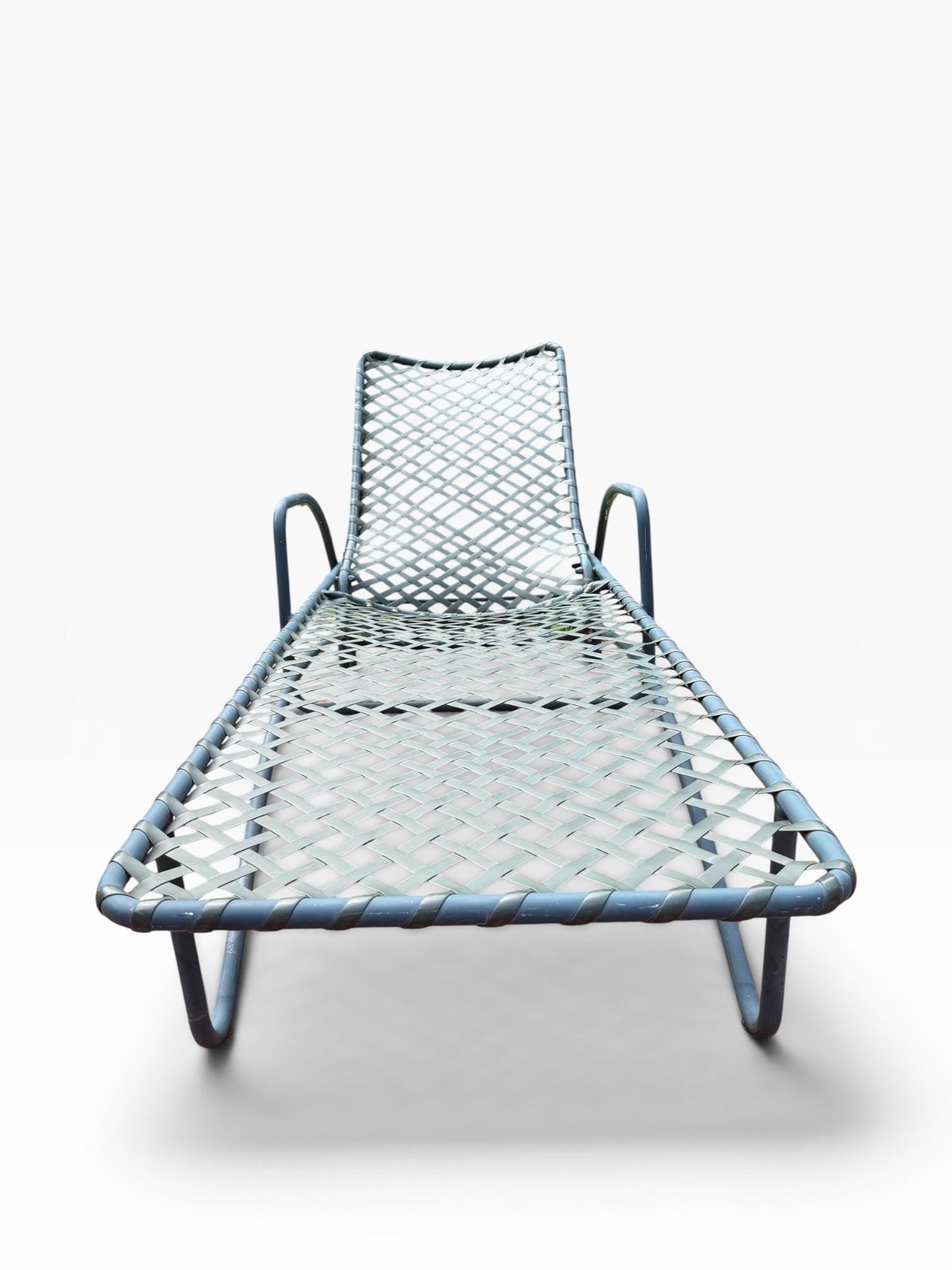 Brown Jordan Tamiami Chaise Vintage Outdoor Lounger Green Midcentury Modern Brown Jordan Minimalist Poolside Chaise